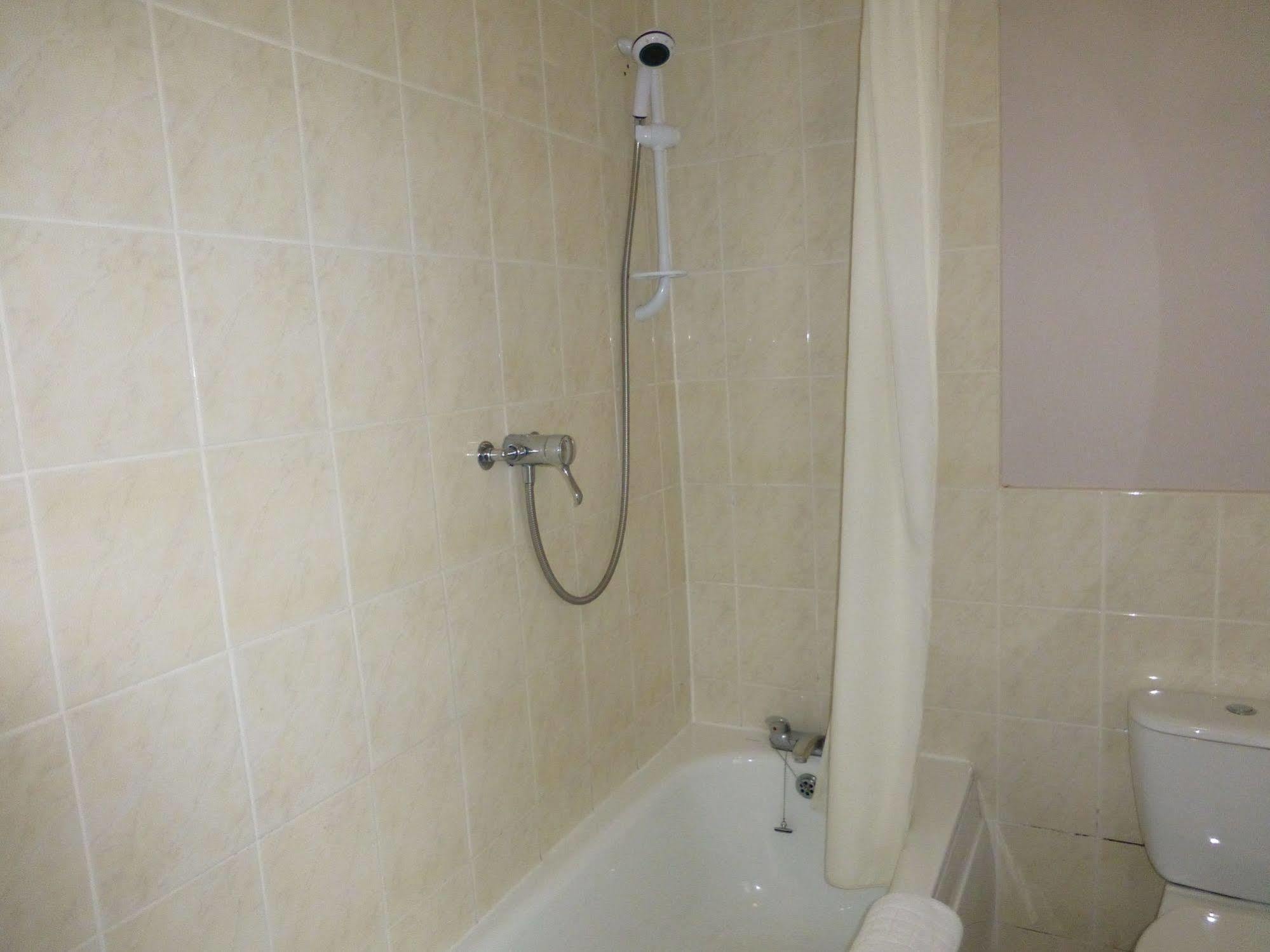 Prince Hotel Smethwick Ngoại thất bức ảnh